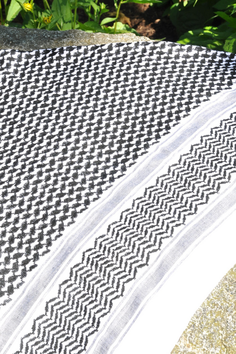 Traditional Keffiyeh Scarf-Black&White-No Tassels-Style2