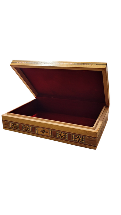Mosaic Boxes: Unique Artistry for Every Occasion 22*32*7.5 White shell