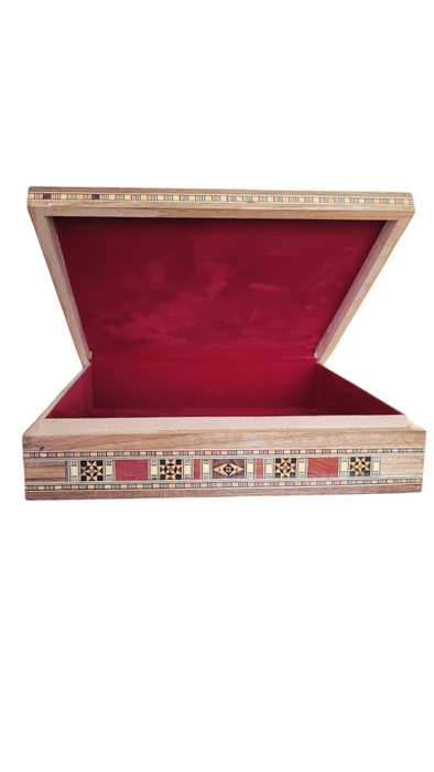 Mosaic Boxes: Unique Artistry for Every Occasion 30.5*30.5*7 White shell